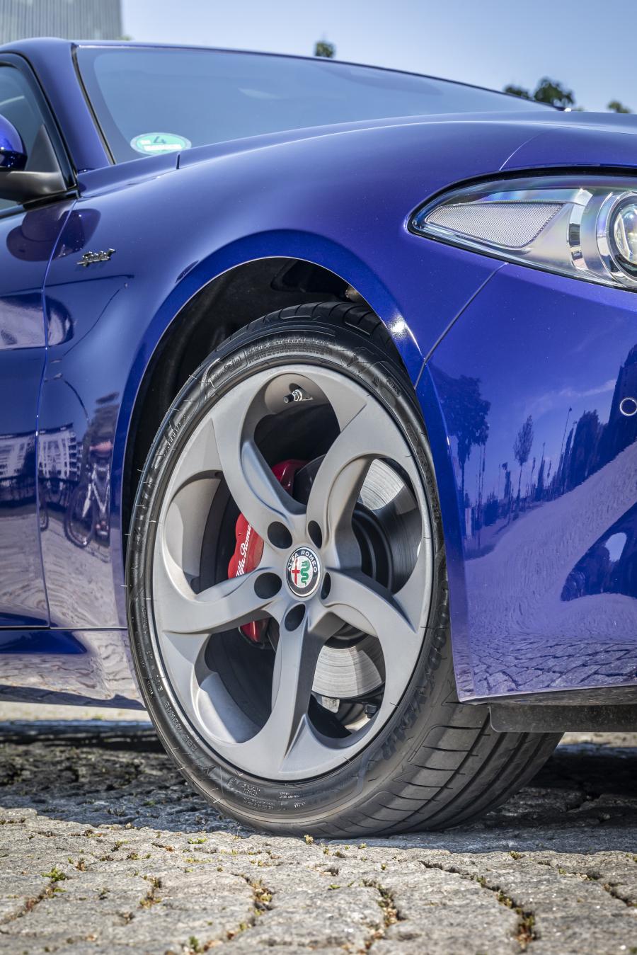 Колеса Alfa Romeo Giulia Sprint (952) 2019 года  (фото 11 из 14)